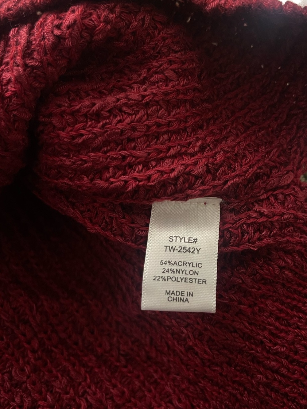 Zenana Button Detail Knit Vest | Cabernet ♥️ - Picture 3 of 3